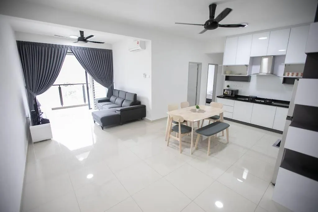 Newly Renovated 3Bedroom Vacation Home 6-8Pax 峇六拜